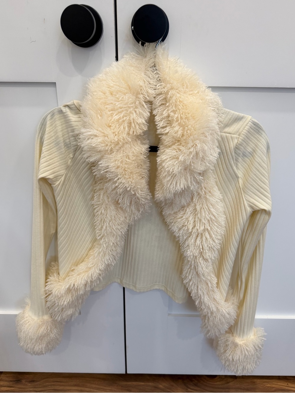 Furry Trim Ivory Zip-Up Jacket NWOT - Picture 7 of 10